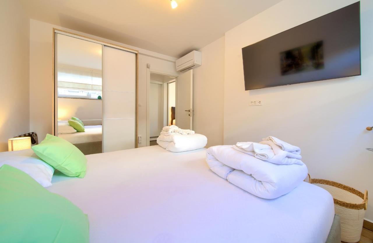 Villa Solis Lacus Modern Apartment - Private Heated Pool - Smart Tv Sky X - Free Parking 奈维斯 外观 照片