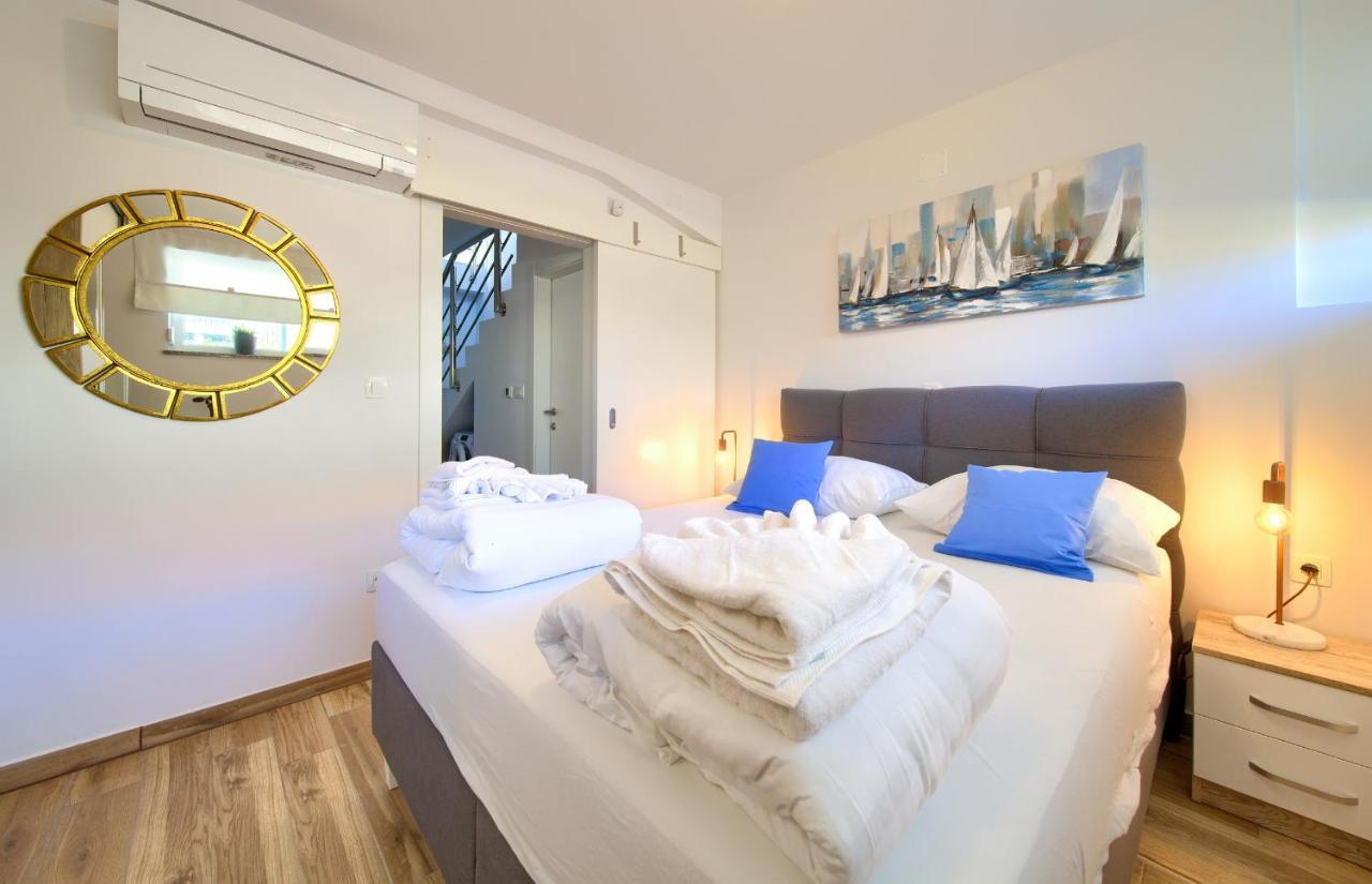 Villa Solis Lacus Modern Apartment - Private Heated Pool - Smart Tv Sky X - Free Parking 奈维斯 外观 照片